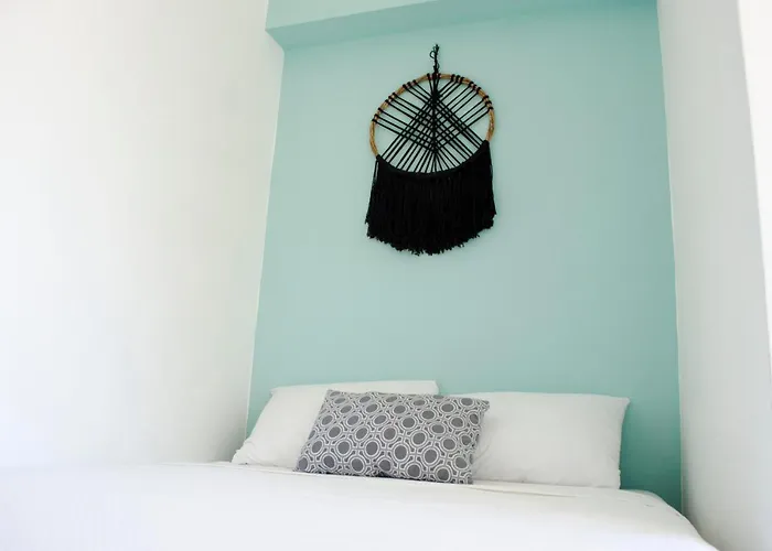 Cariberooms Forty And Ten Aparthotel *