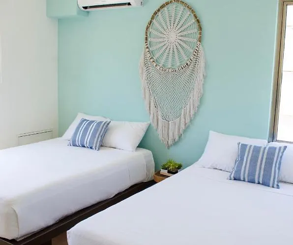 Cariberooms Forty And Ten *
