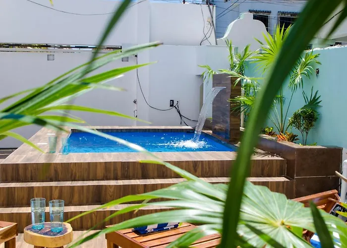 Cariberooms Forty And Ten Aparthotel *