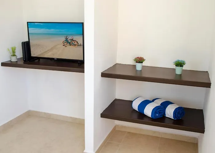 Cariberooms Forty And Ten